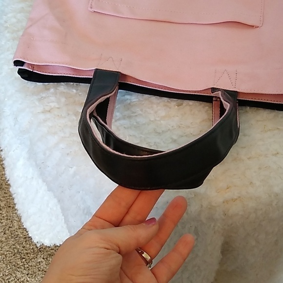 VICTORIA'S Secret Black Pink & Gold Love Made Me Do It Tote Bag - Picture 8 of 9
